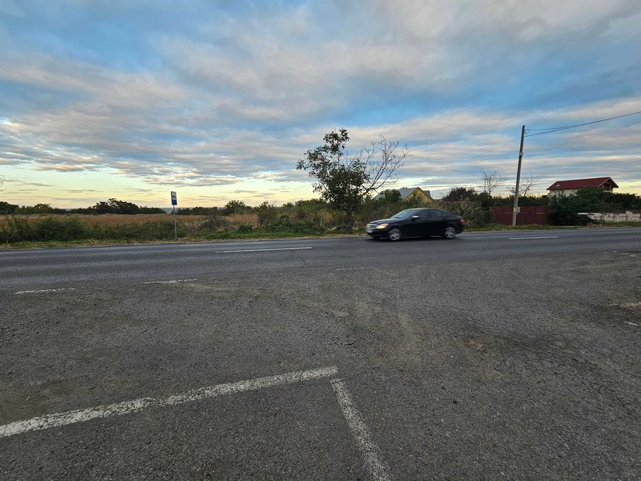Teren vanzare Vanatori, deschidere DN26 , STRADAL