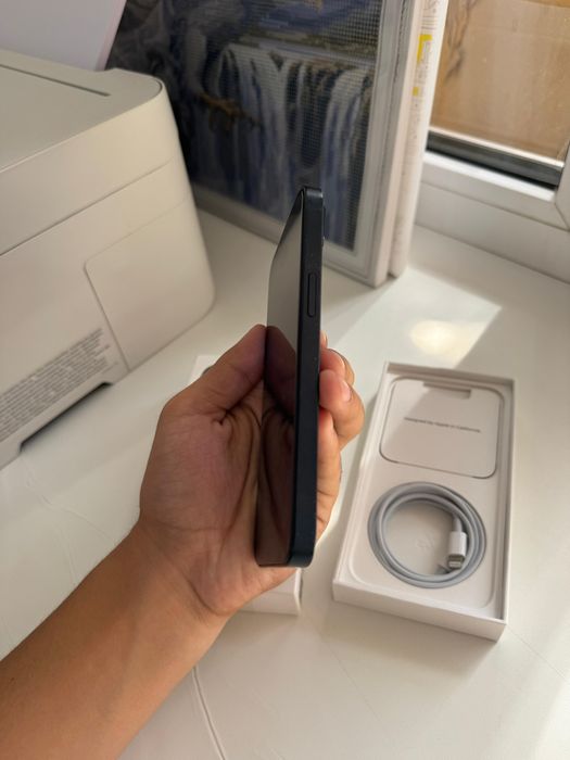 Iphone13. 128gb.