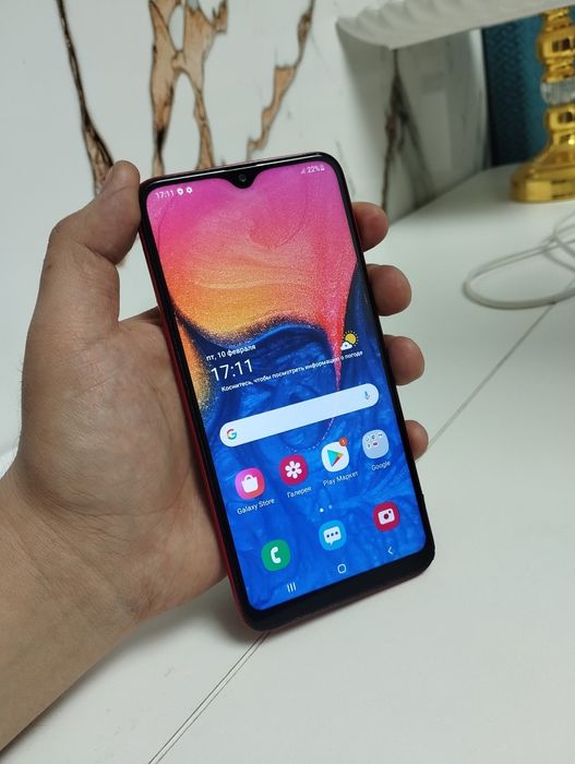 Продам телефон Пришахтинск