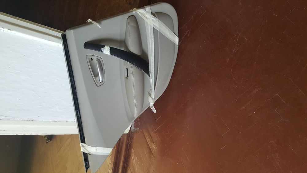 Продава кори за BMW серия1 пълен комплект