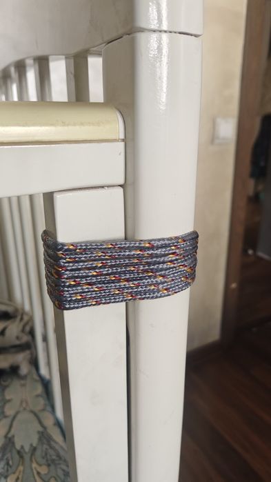 Кроватка детская б/у,без матраса