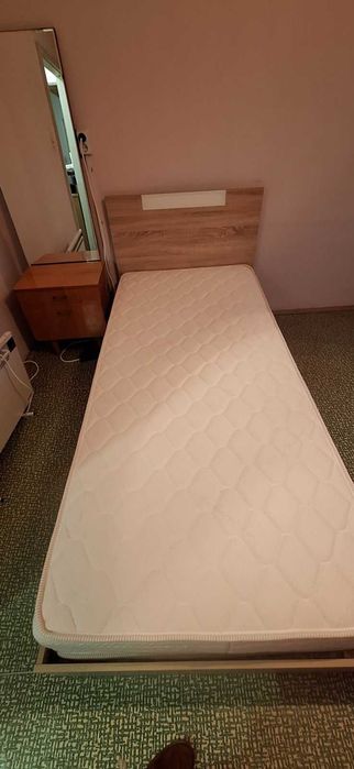 Две единични легла с двулицеви матраци на ТЕД