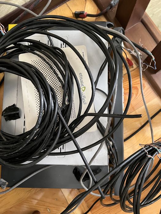 Тюнерлар сотилмокда.