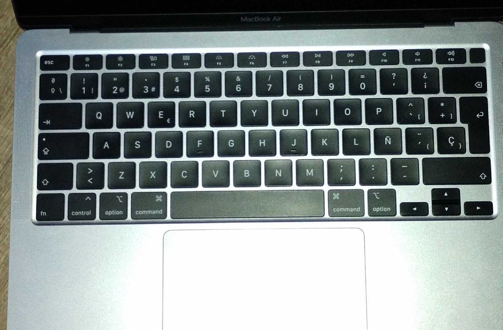 Apple MacBook Air A2179 EMC3302 Retina 13"- части