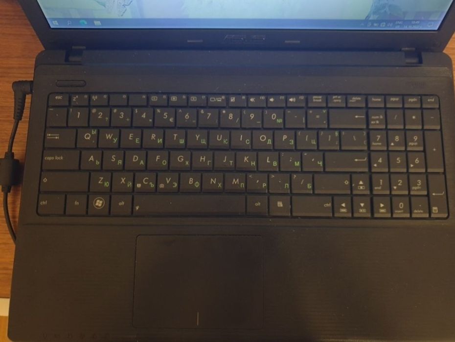 Лаптоп Asus /асус