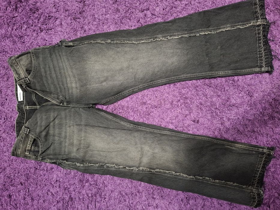 Blugi flared Bershka marime 44