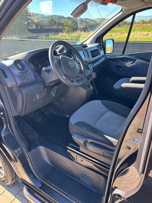 Opel Vivaro Model Lung