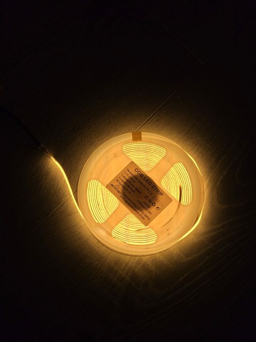 Bandă LED COB 2700K Alb Cald 5m – 24V, Reglabilă, CRI90+, Telecomandă