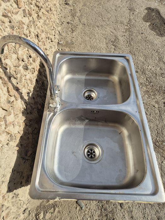 Продаётся умывальник