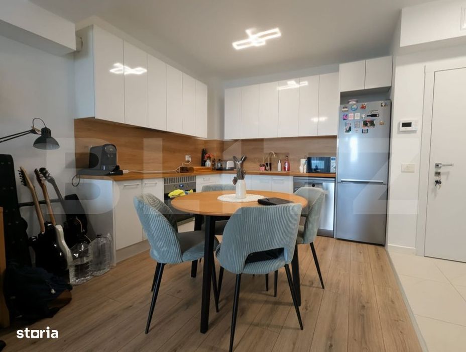 Apartament modern 2 camere + balcon – zona Prima Arena