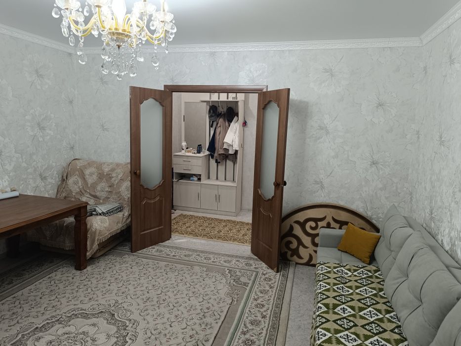 Продается 4 комнатная квартира