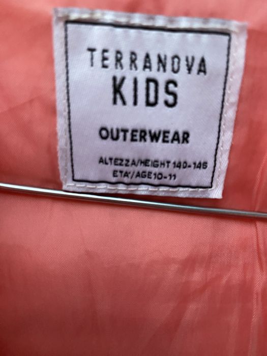 1 Geacă şi 2 Hanorace iarnă fetițe