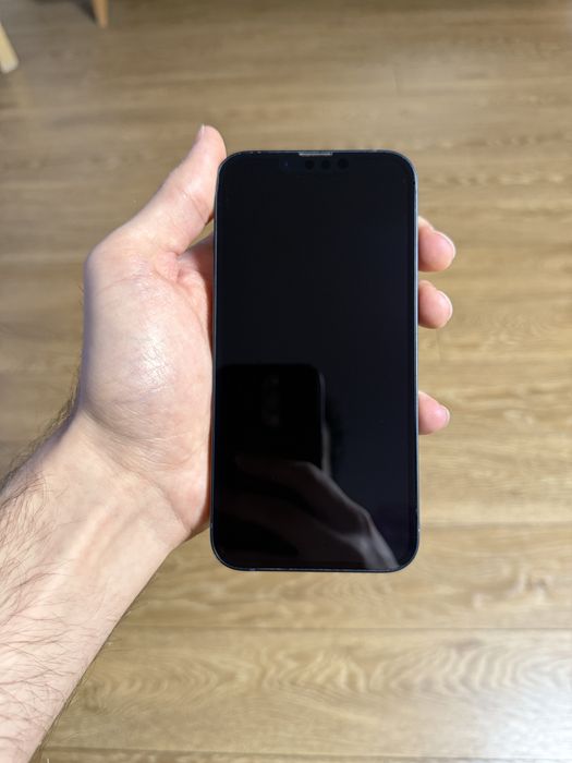 Vând iPhone 13 Midnight 128gb Cu Factura