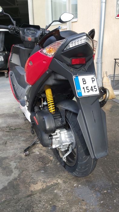 Скутер SYM jet sport