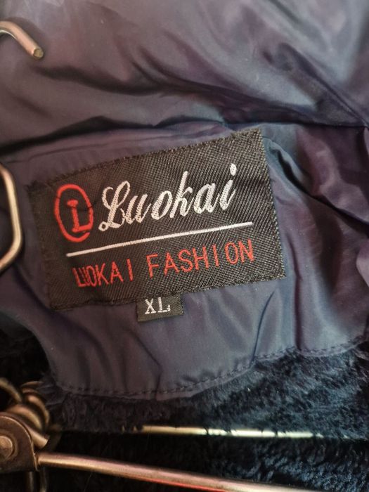 Тъмни синьо зимно яке