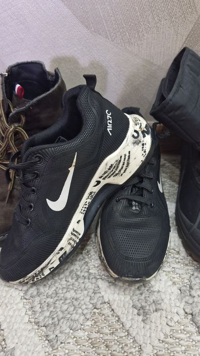 Продам обувь по 50 тыс.