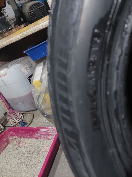 Продам летние шины недорого размер 16