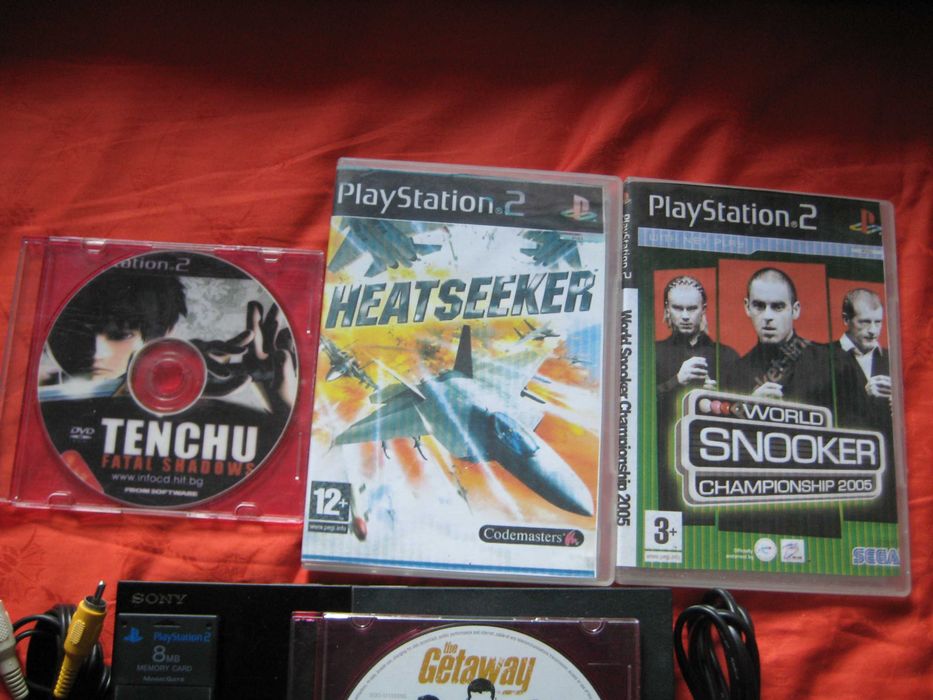 Playstation 2 Slim комплект с четири игри