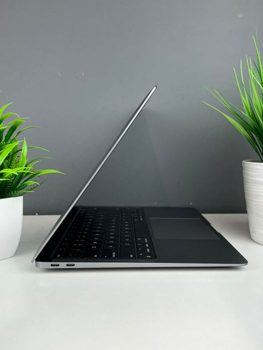 Ноутбук Apple macbook air 13 m1, 8/256 ГБ