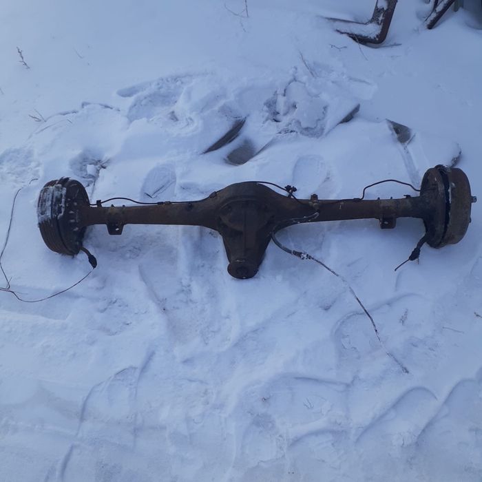 Продам задний мост в сборе от москвича