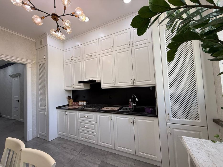 Arenda kvartira Yunusobod Amerika elchi xonasi togrisi 2 xona full