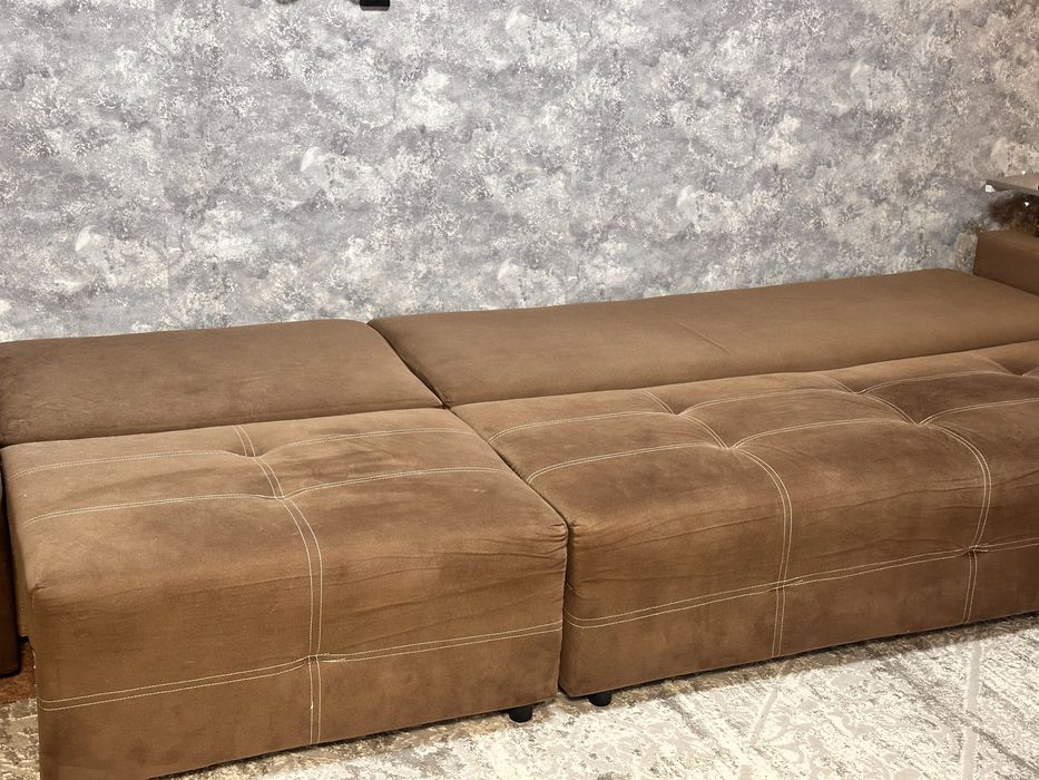 Диван в отличном состоянии