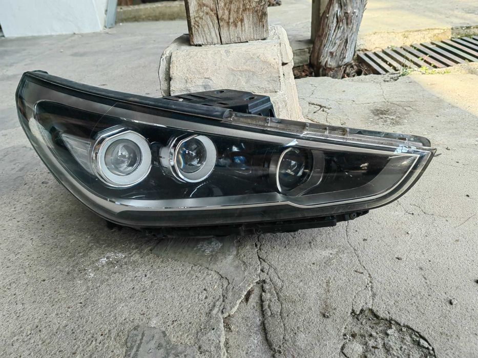 Фар Hyundai i30 LED десен / Фар Хюндай И30 Оригинален