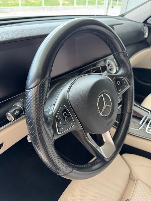Волан за Mercedes E class W213