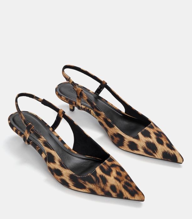 Дамски обувки  на ток Pull&Bear