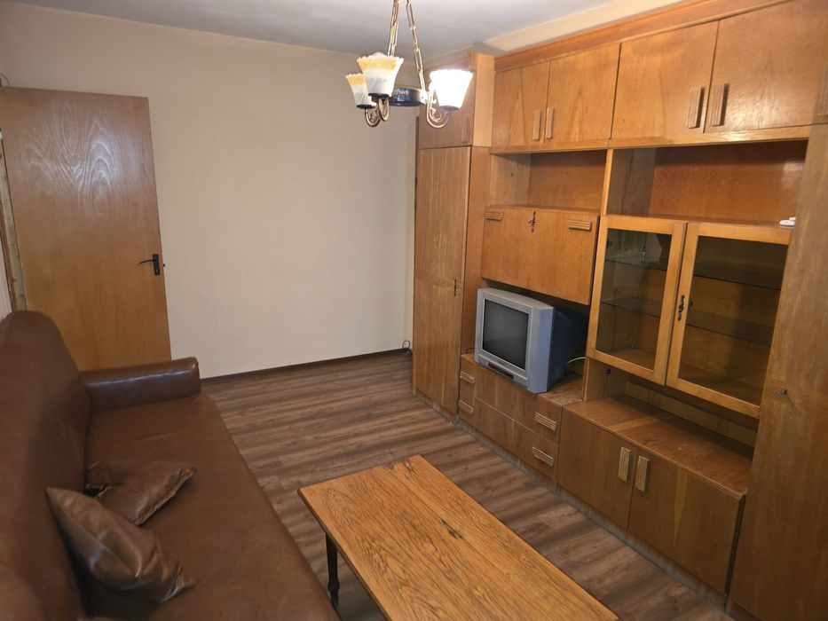 Apartament cu doua camere micut dar modern si ieftin - Liceul Odobes