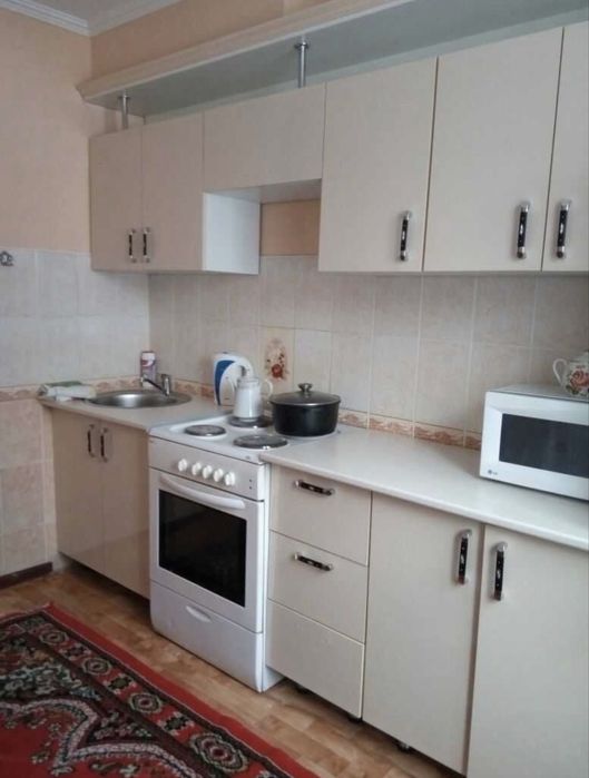 Сдам 3 комн квартиру в центре