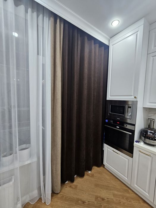 Продам шторы с тюлью