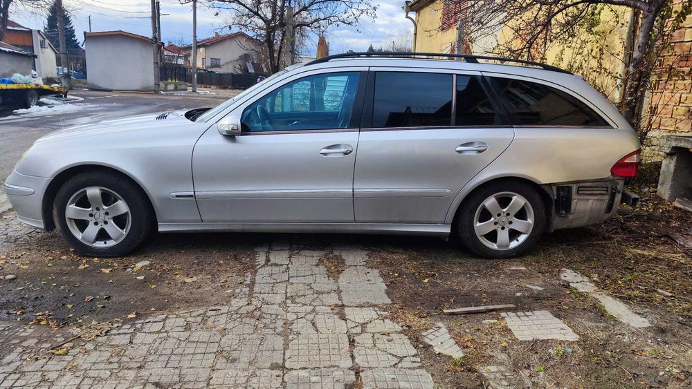 НА ЧАСТИ W211 E class 320 cdi V6 642 комби 2005 ляв волан