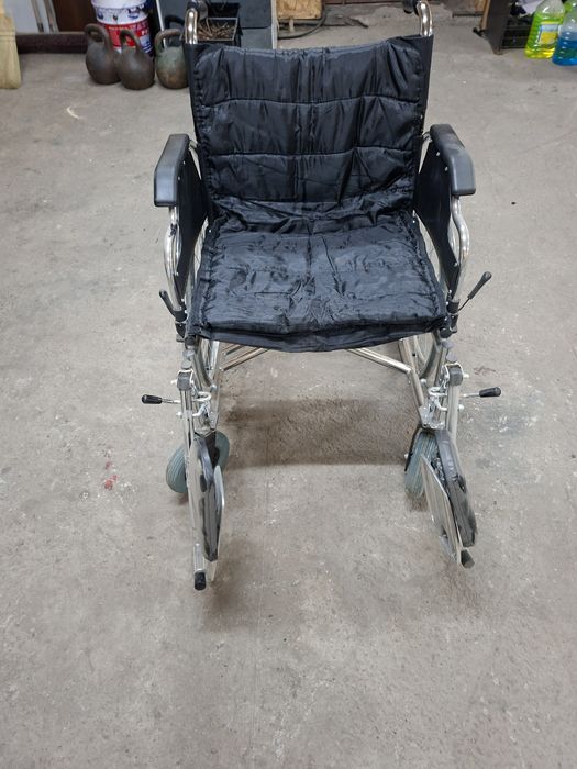 Инвалидная коляска