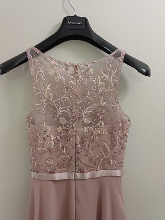 Официална рокля XS размер