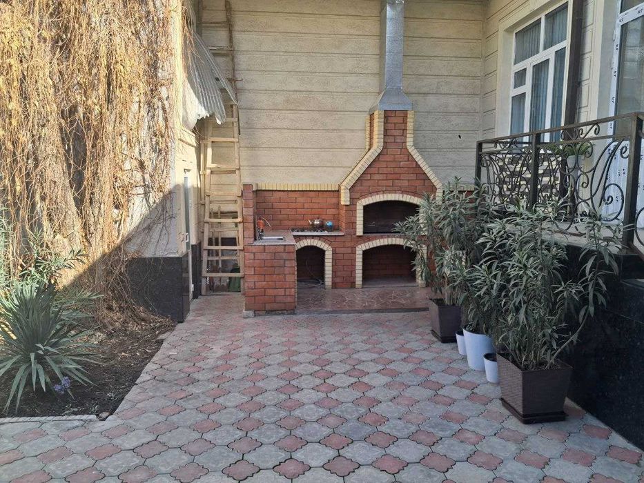 Дом 4,5 соток 5 комнат, со всеми удобствами по ул.Гагарина