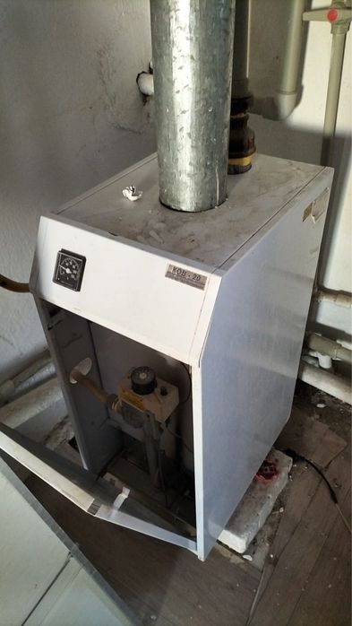 Чугунная батарея, Котёл