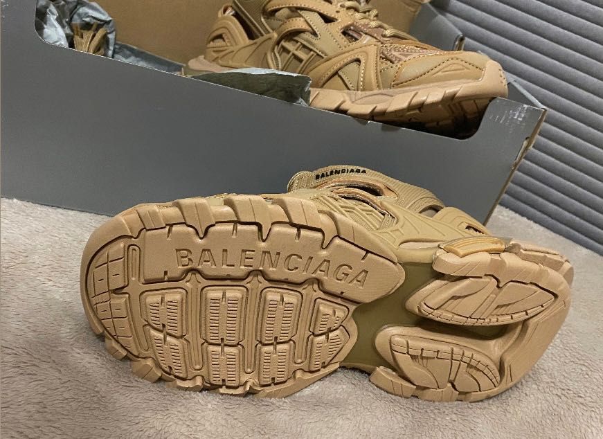 Adidasi Balenciaga trk2