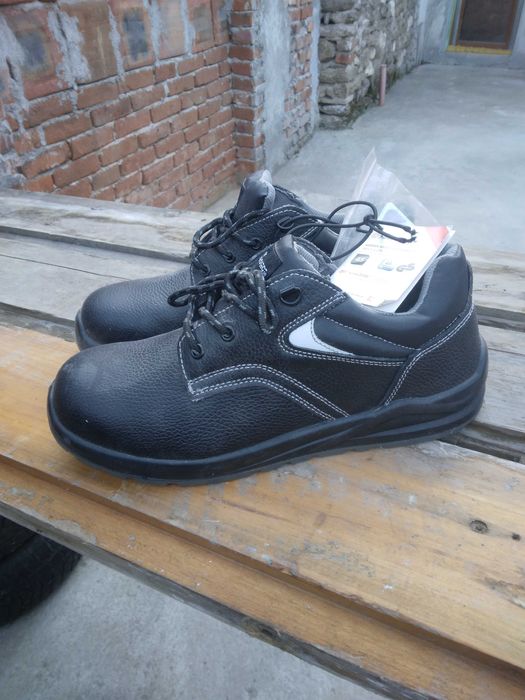 Работни обувки НОМЕР 45