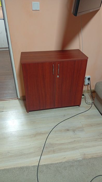 Vând mobila diferite corpuri