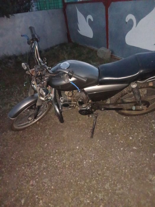 Продам в среднем состояние