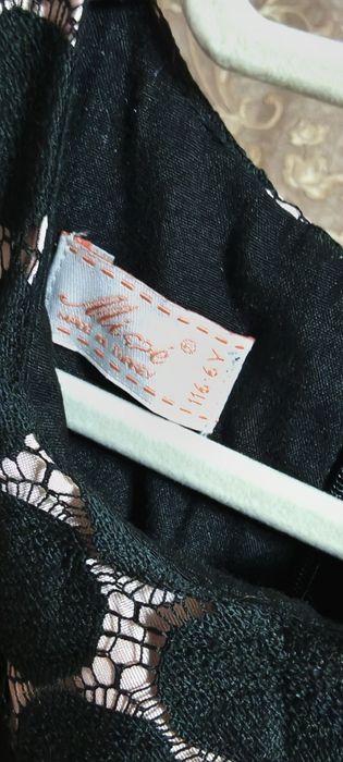 Продам платье на девочку 6-7(8)лет