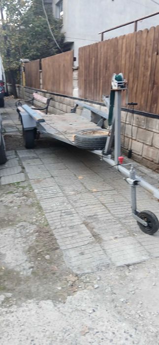 Два колисара за лодка