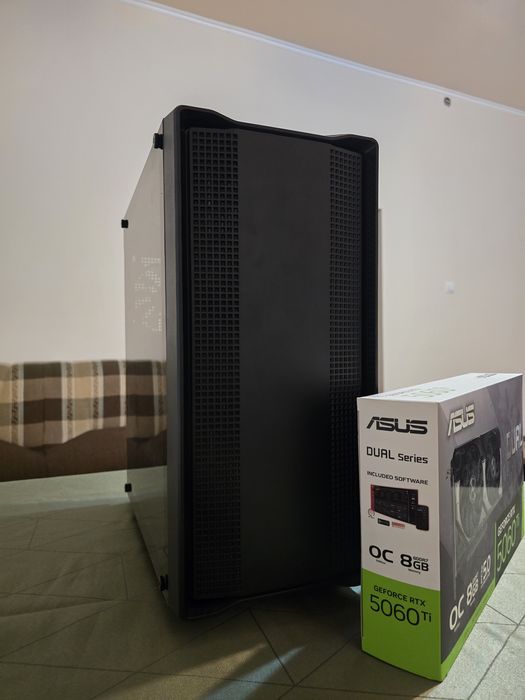 PC Desktop Gaming AMD Ryzen 5 5600X, 32GB RAM, 2TB SSD, RTX 5060 Ti 8GB GDDR7
