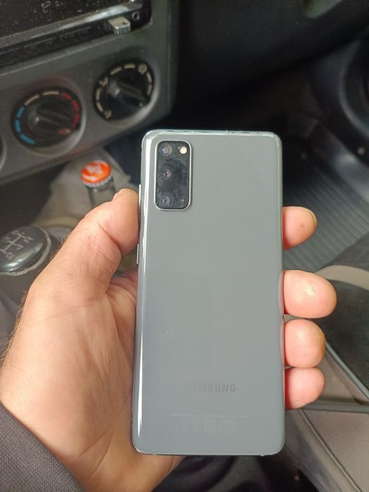 Самсунг s20 128/8