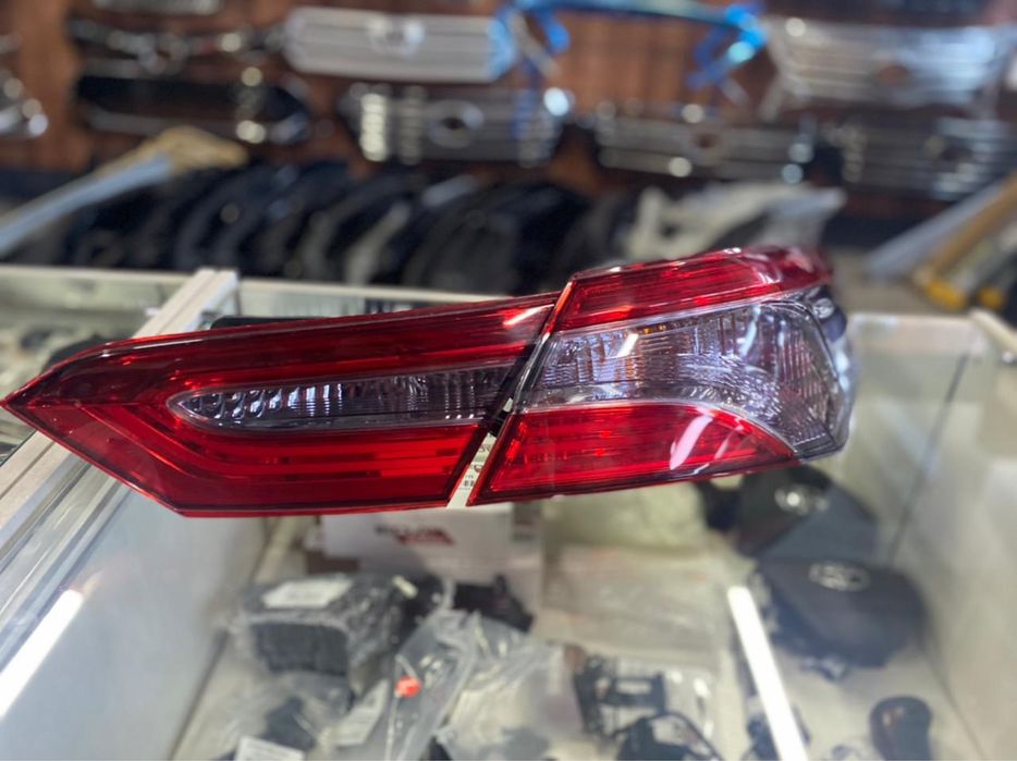 Задний Фонарь камри/camry 70 orginal