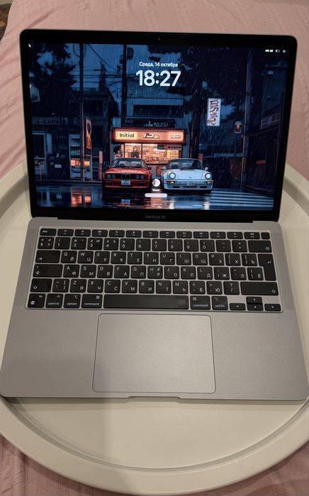 MacBook Air M1 (8/256GB)