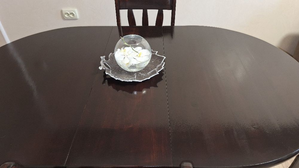 Трапезна разтегателна маса + 6стола