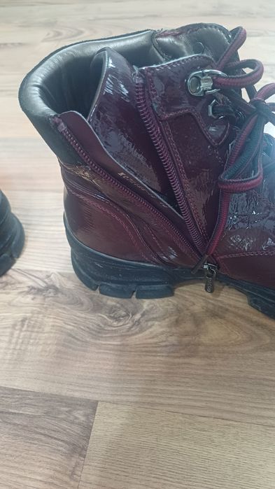 Осенние ботинки 40 размер