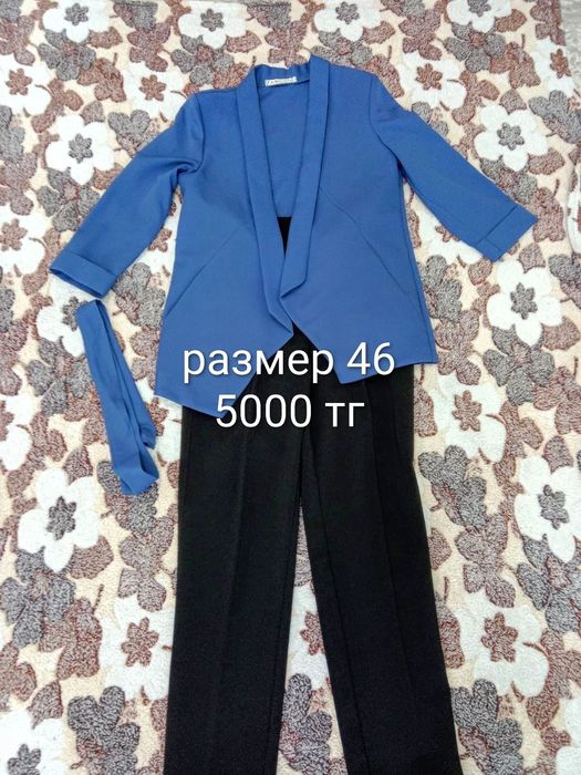 Женские платья  продам